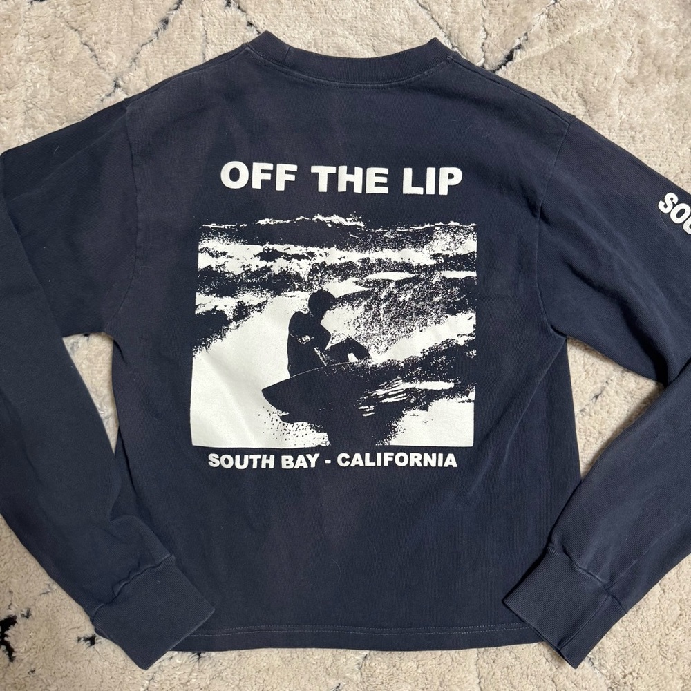 Brandy Melville Off The Lip Surf Long Sleeve